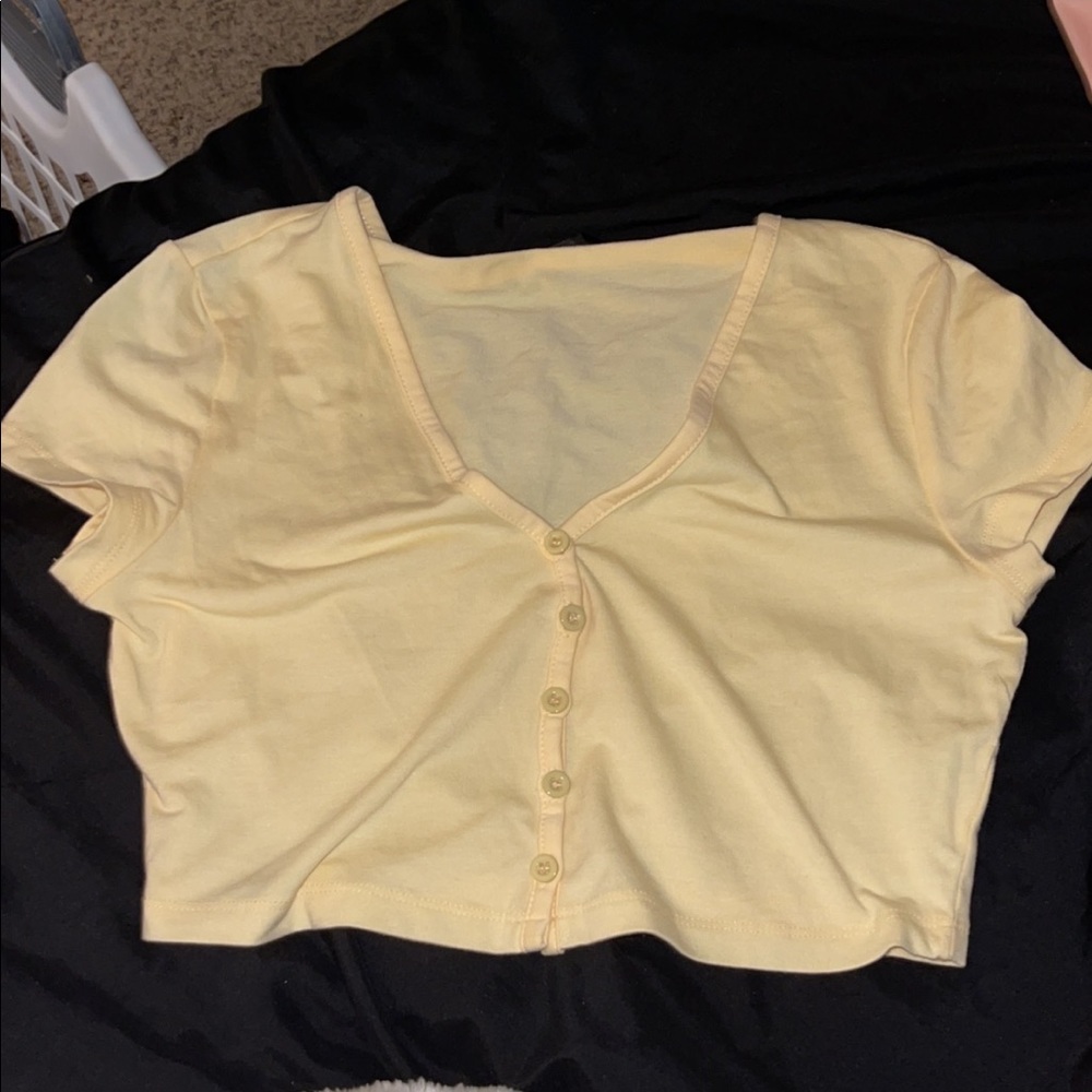 I love this shirt, cotton, never worn.